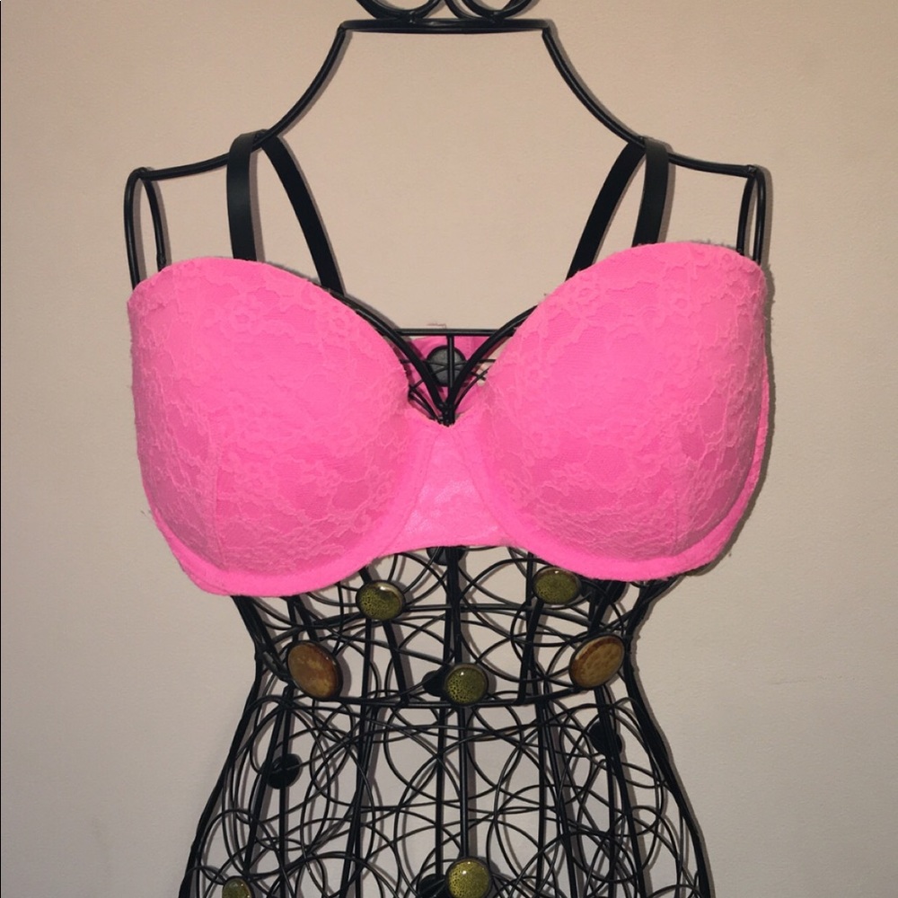 Victoria’s Secret bra
